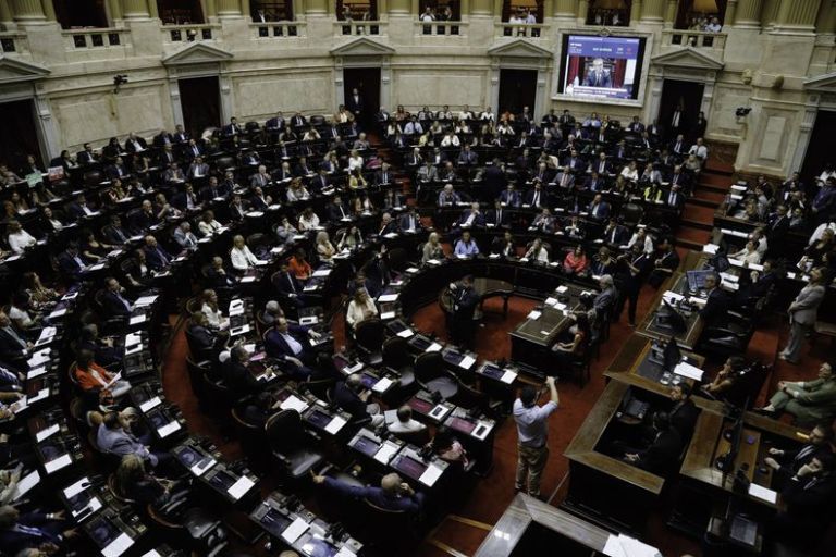 Diputados aprobó el DNU de Javier Milei que habilita un nuevo acuerdo ...