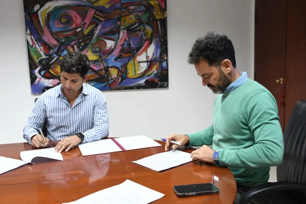 Baltasar Lara Gros y Emiliano Durand firmaron un convenio para reforestar la ciudad de Salta