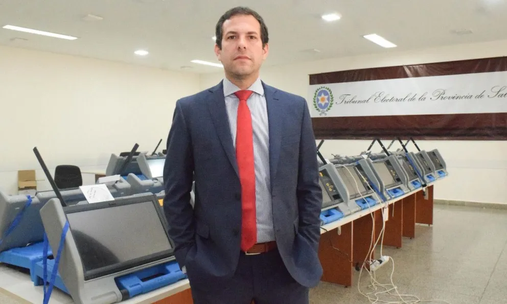 Elecciones legislativas en Salta: el Tribunal Electoral evalúa sanciones a quienes coloquen cartelería fuera de los plazos