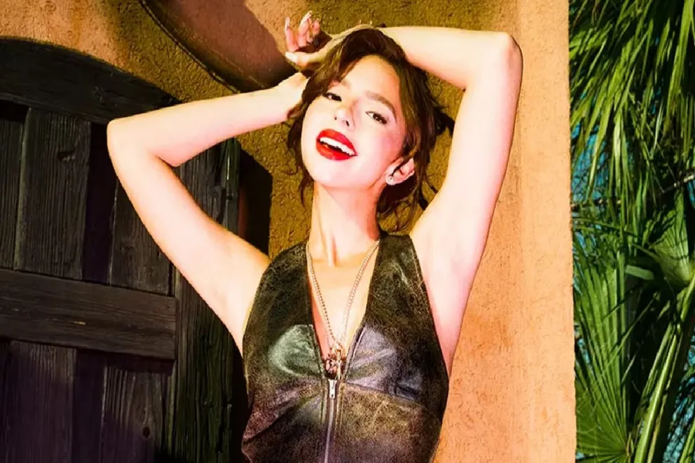 Ángela Aguilar brilla en Billboard, pero las críticas en redes no se hacen esperar
