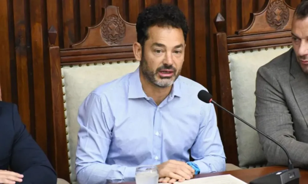 Regulación de aplicaciones de transporte: para Emiliano Durand, hay que modernizar el transporte público