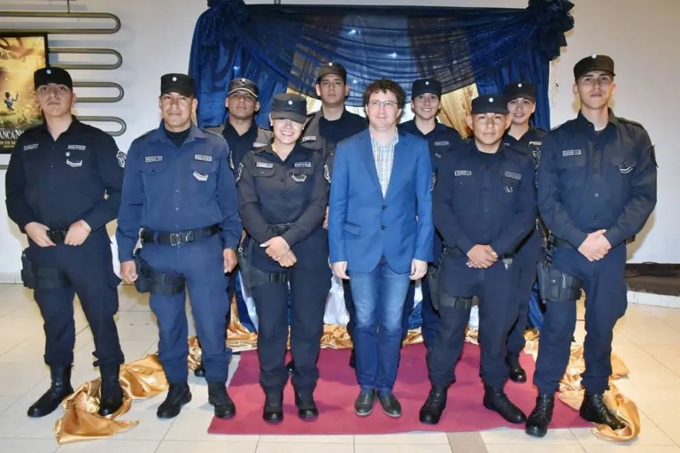 En el Bicentenario de la Policía de Salta, Carlos Rosso reconoció la labor del cuerpo policial