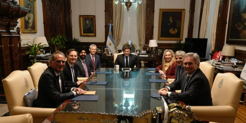 El Banco Mundial prometió un "paquete de apoyo significativo" a Argentina en reunión con Milei y Caputo 