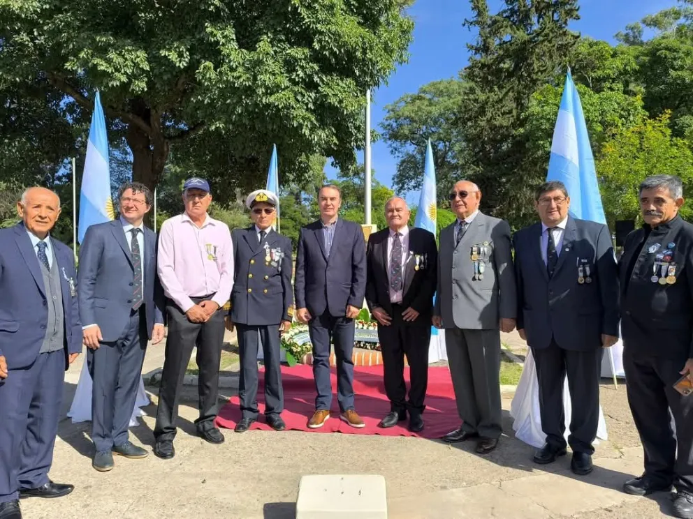 Gestión Carlos "Kety" Rosso: la Municipalidad de General Güemes honró a los héroes de Malvinas