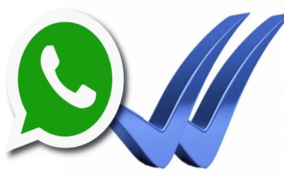 WhatsApp lanza el tercer tick azul: así sabrás si alguien más leyó tu mensaje compartido