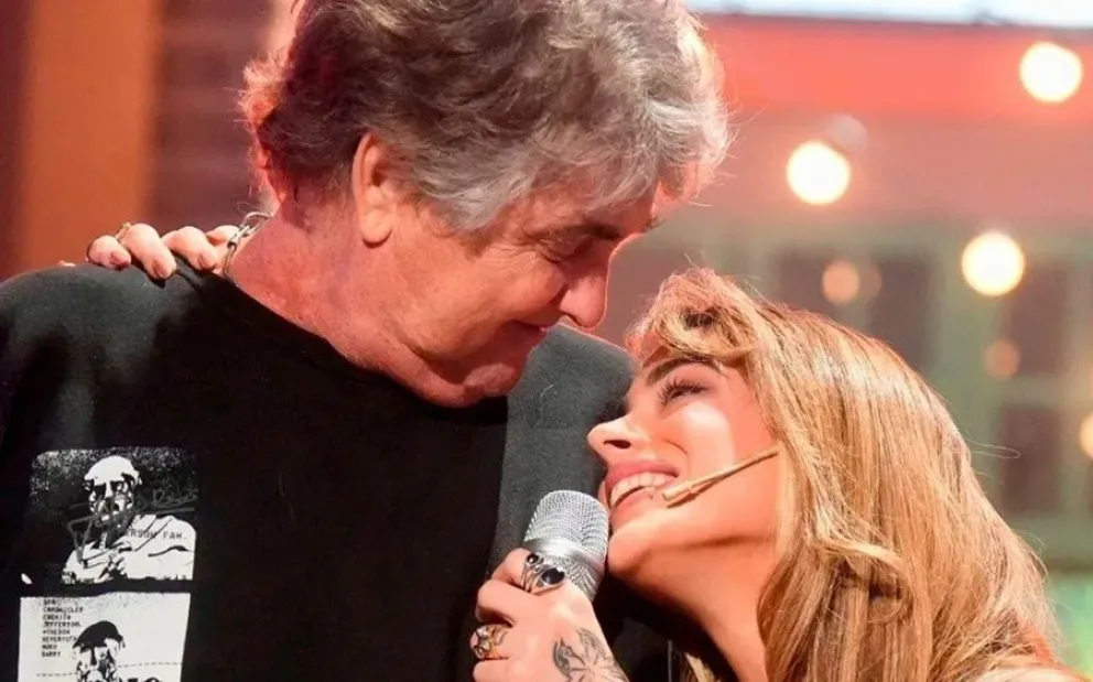 Tini Stoessel - Pe&ntilde;a de Morfi