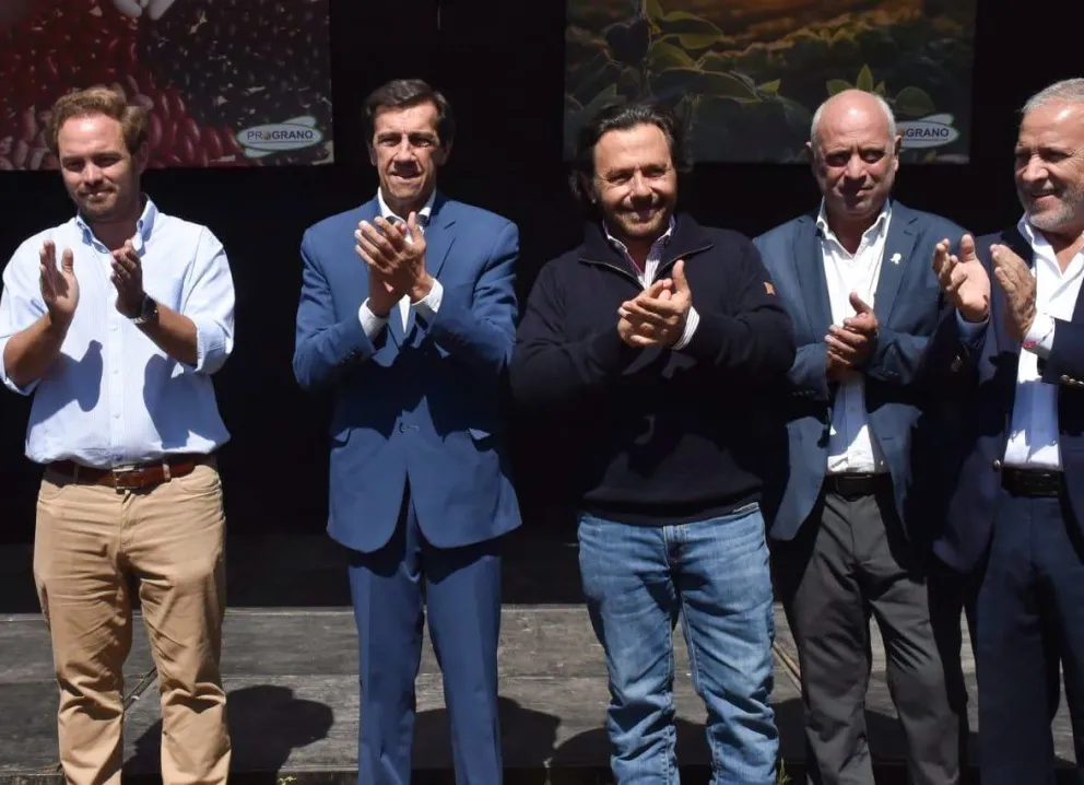 Gustavo Sáenz inauguró la Expo Prograno en Las Lajitas
