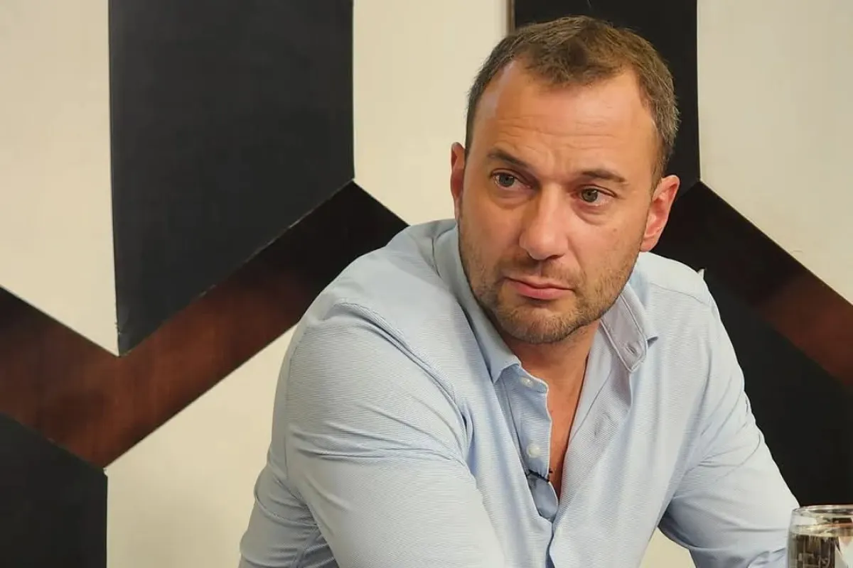 Gustavo S&aacute;enz