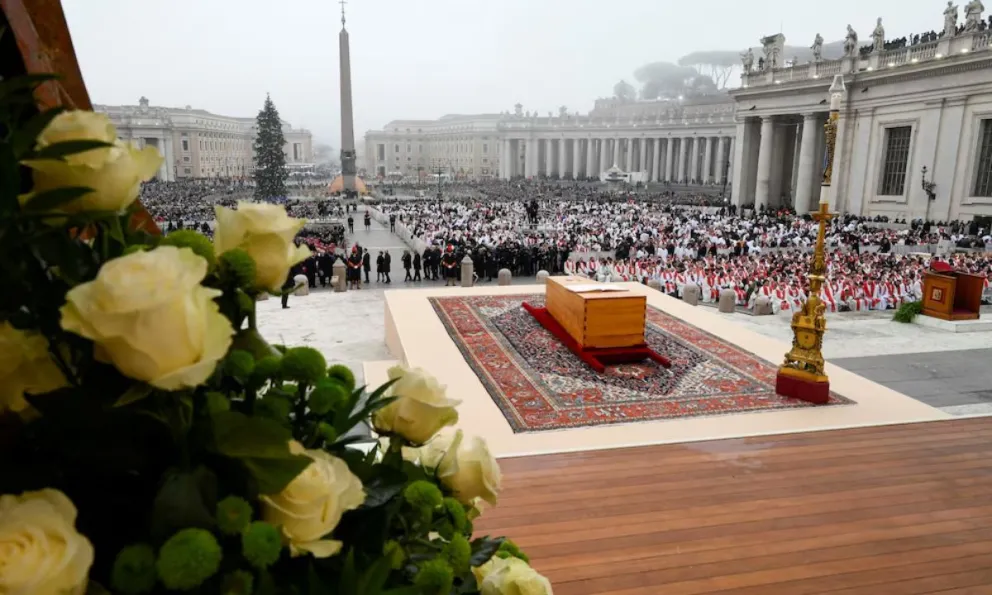El Vaticano anunció cómo será el funeral del Papa Francisco y dónde descansarán sus restos