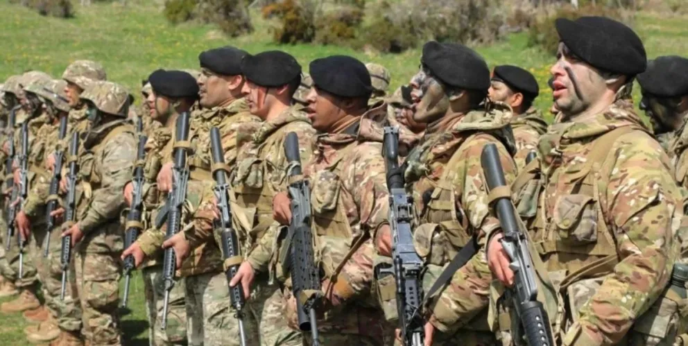 Militares