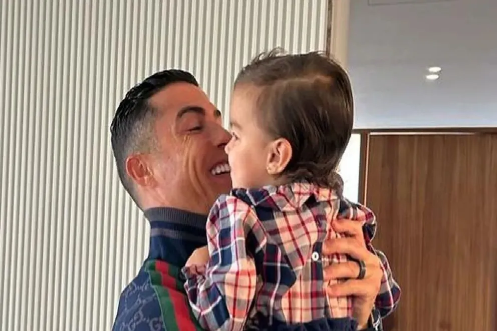 Cristiano Ronaldo emociona a su hija Bella con tierno vídeo celebrando sus goles en la AFC