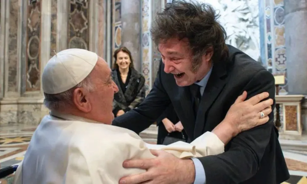 Javier Milei afirmó haber cumplido su promesa al Papa Francisco al reducir la pobreza en Argentina