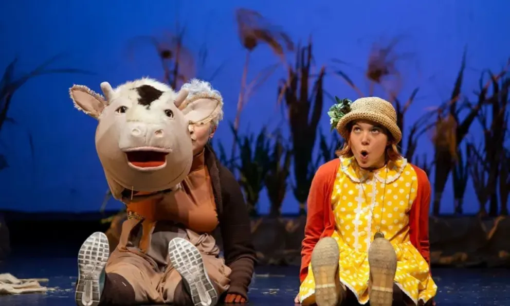 El teatro llega al Barrio 20 de Junio: una maratón gratuita para disfrutar en familia
