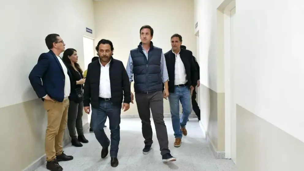 Gustavo Sáenz recorrió las obras del nuevo edificio para la Comisaría y Distrito de Prevención de Rosario de la Frontera