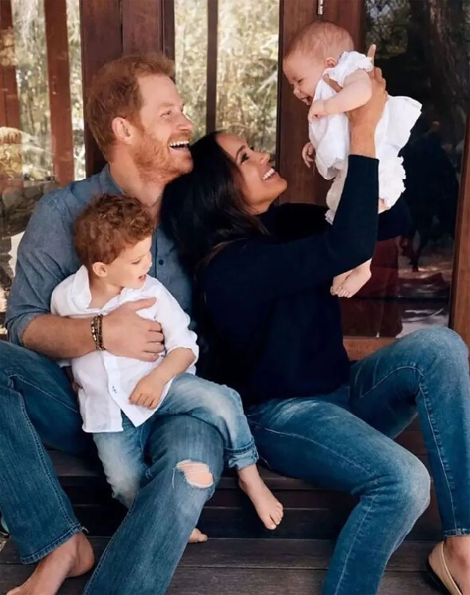 pr&iacute;ncipe Harry - Meghan Markle