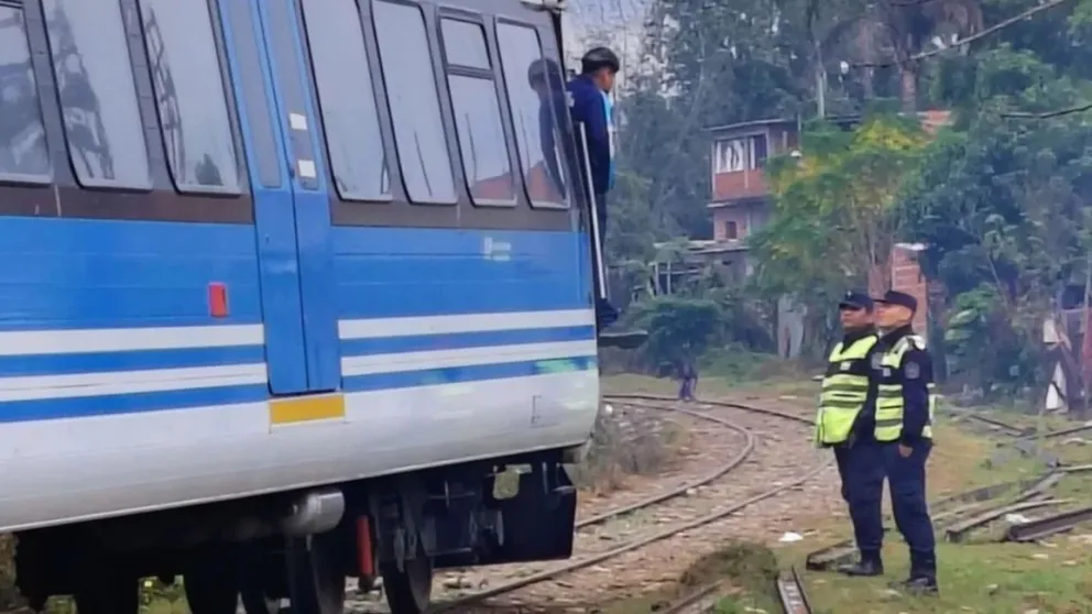 Un accidente de tren de pasajeros en Salta dejó varada a la formación: crece el malestar entre pasajeros