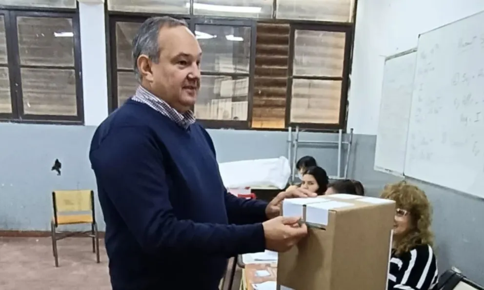 Sergio Leavy criticó la política nacional y destacó la importancia de la ayuda a los damnificados por las inundaciones