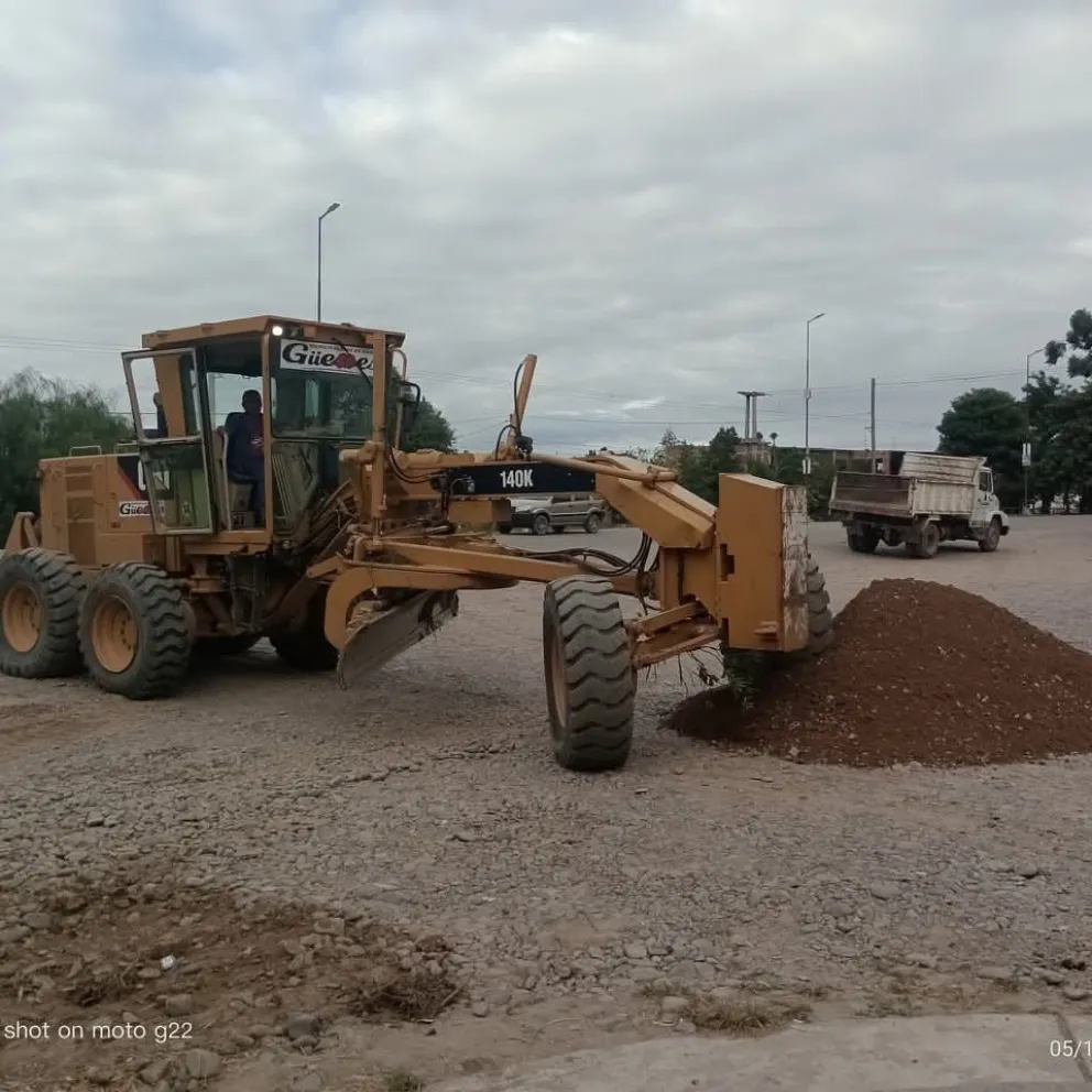 La Municipalidad de General Güemes intensificó las tareas de nivelación de calles