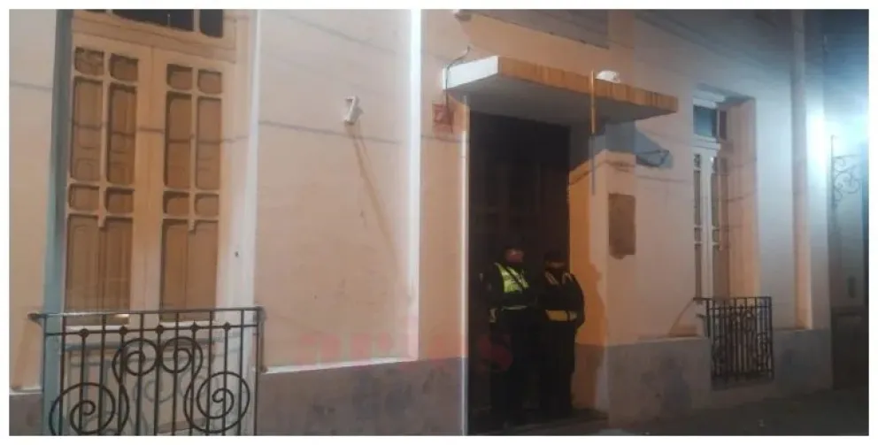 Tensión en el Partido Justicialista: la sede amaneció cerrada y con custodia tras una jornada violenta