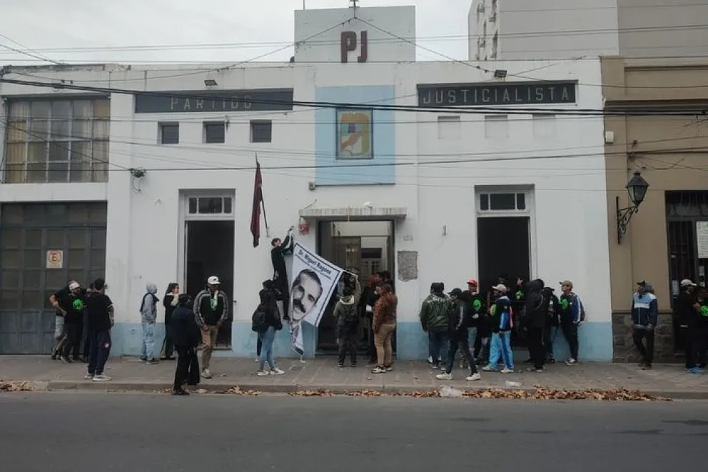 Violento enfrentamiento en la sede del PJ: 29 demorados, dos heridos y varias denuncias penales