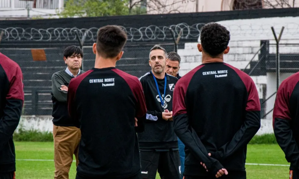 Central Norte presentó a su nuevo entrenador: "Debemos dejar de perder"