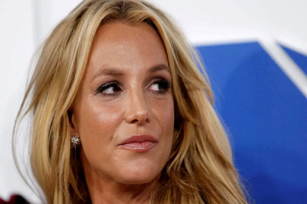 ¡Alarma en el aire! Britney Spears violó normas de vuelo y fue interceptada por la policía