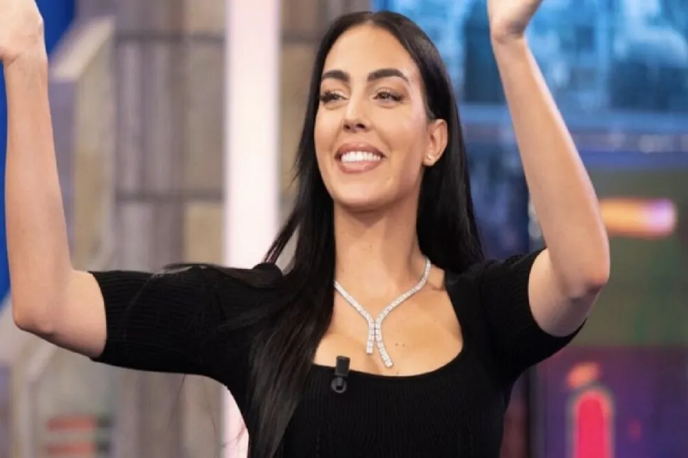 Georgina Rodríguez presume con orgullo las impresionantes habilidades gimnastas de sus hijas