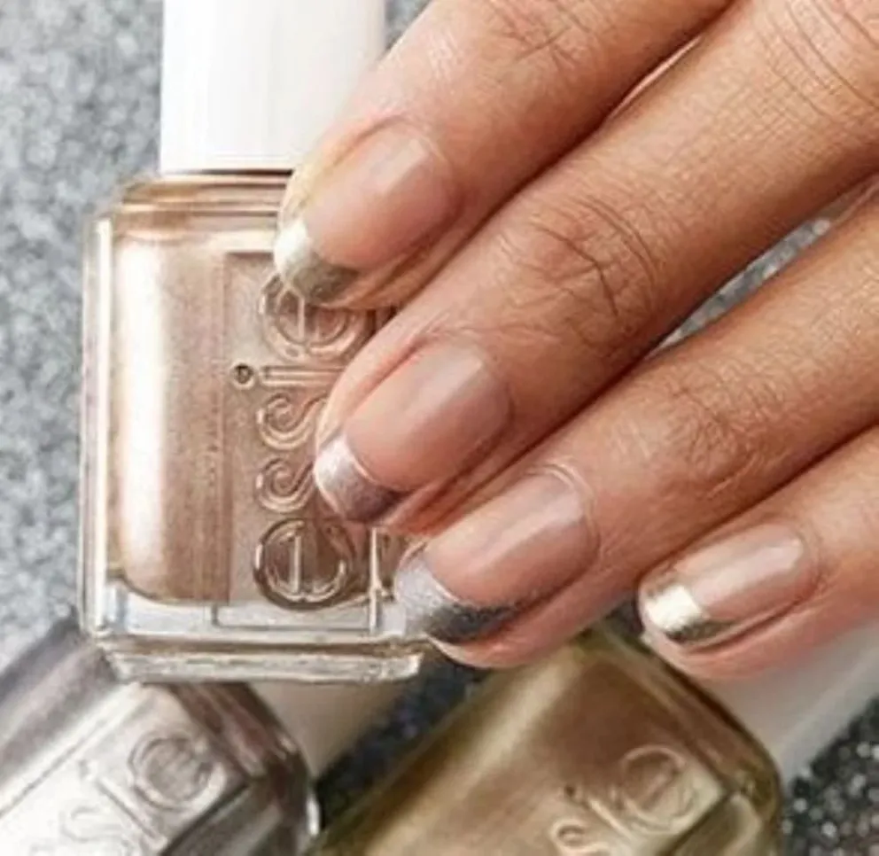 Nail Art - manicura francesa
