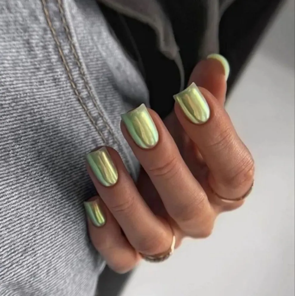 verde pistacho - Nail Art