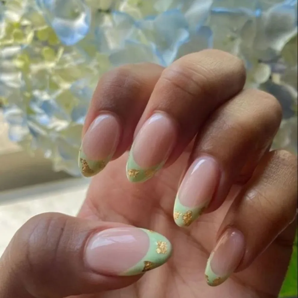 verde pistacho - Nail Art