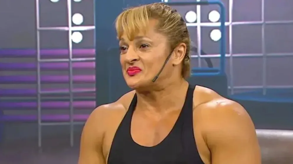 Alejandra "Locomotora" Oliveras