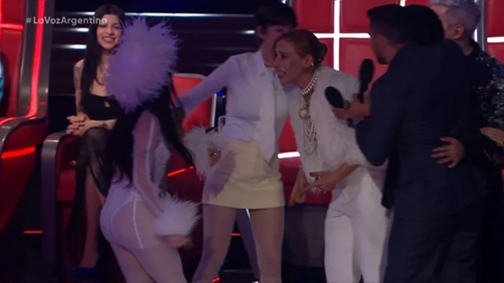 La Voz Argentina - Lali Esp&oacute;sito - Juliana Gattas