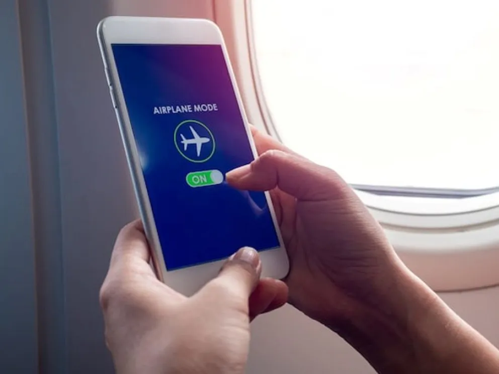 WhatsApp - modo avi&oacute;n