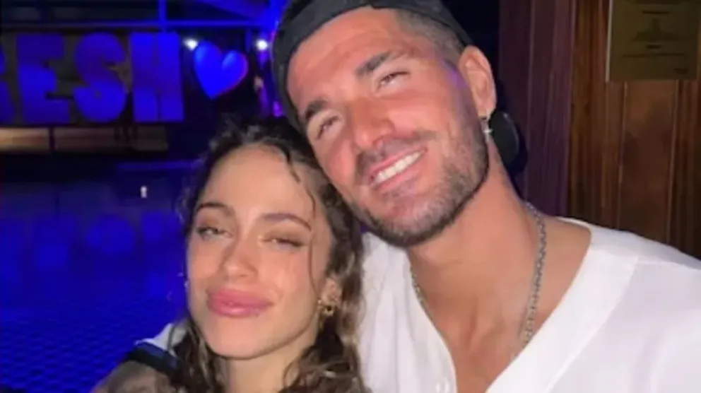 Tini Stoessel - Rodrigo de Paul