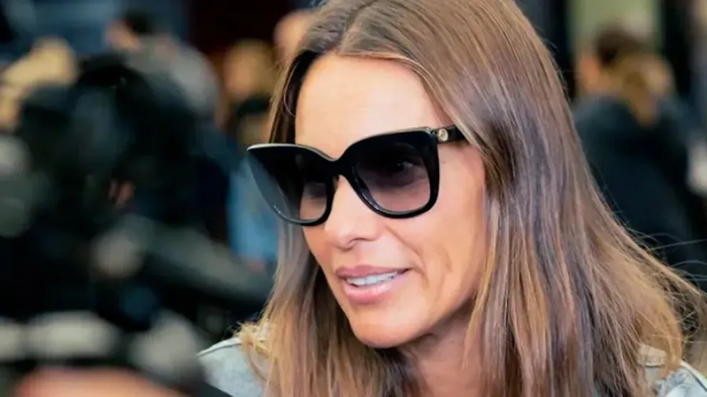 Pampita - robo