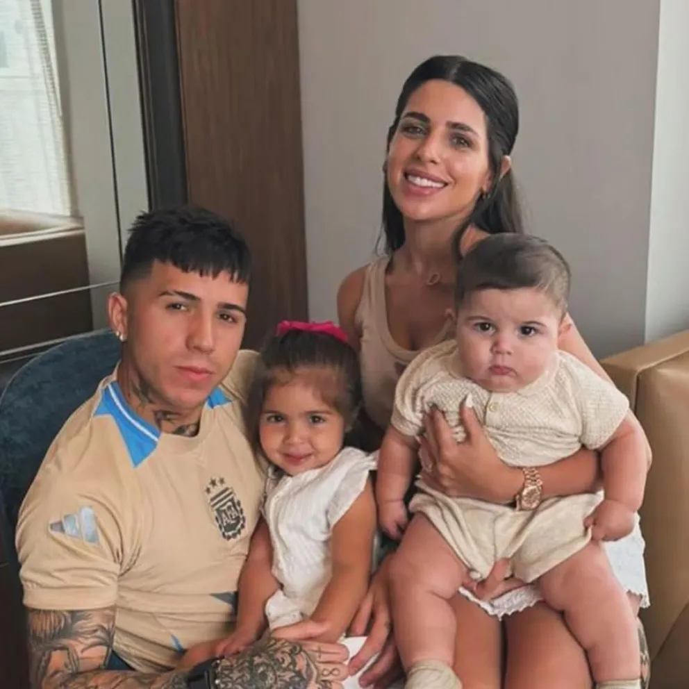 Wanda Nara - Valentina Cervantes