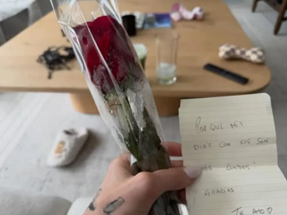 Tini Stoessel - Rodrigo de Paul