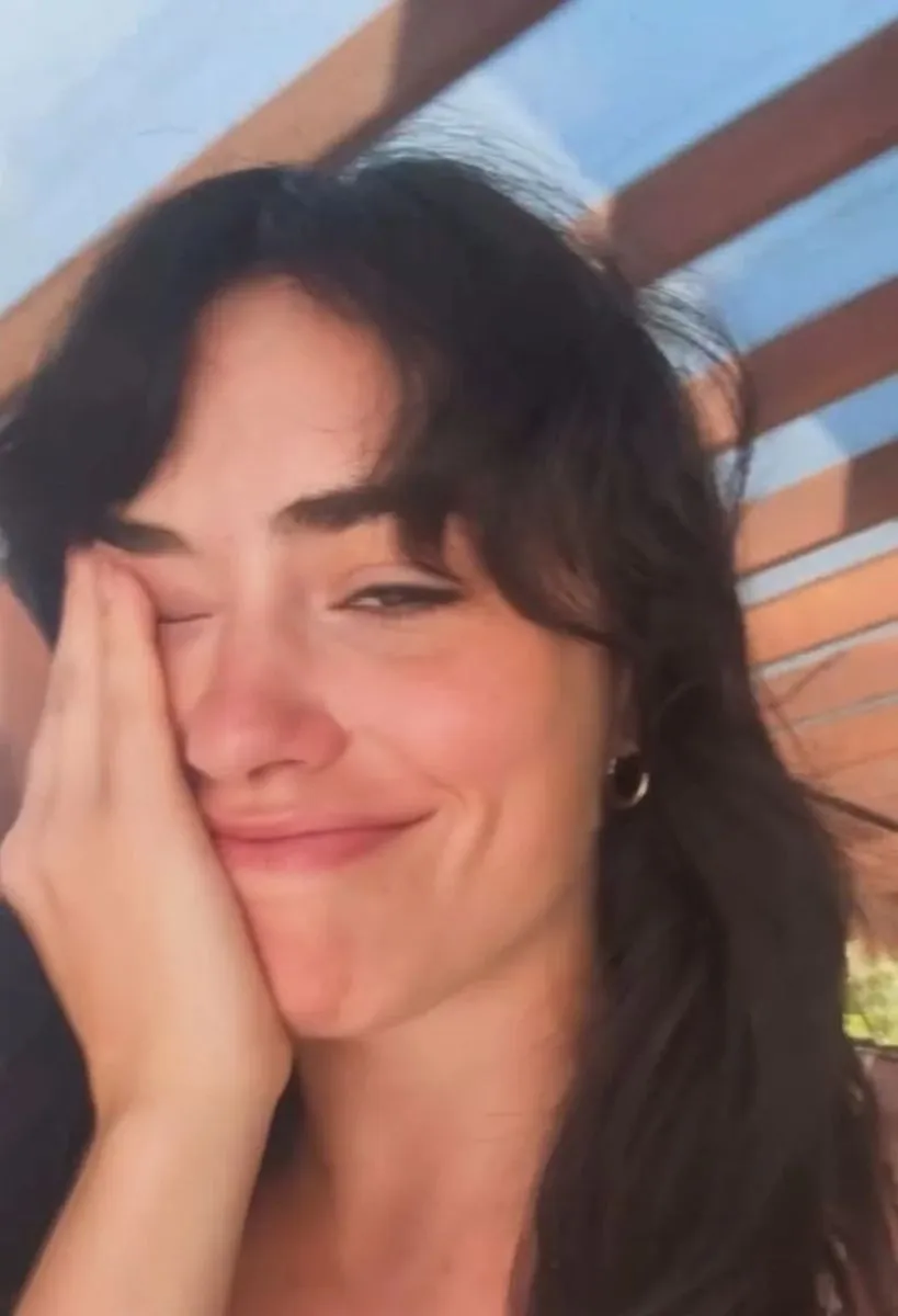 Lali Esp&oacute;sito - River