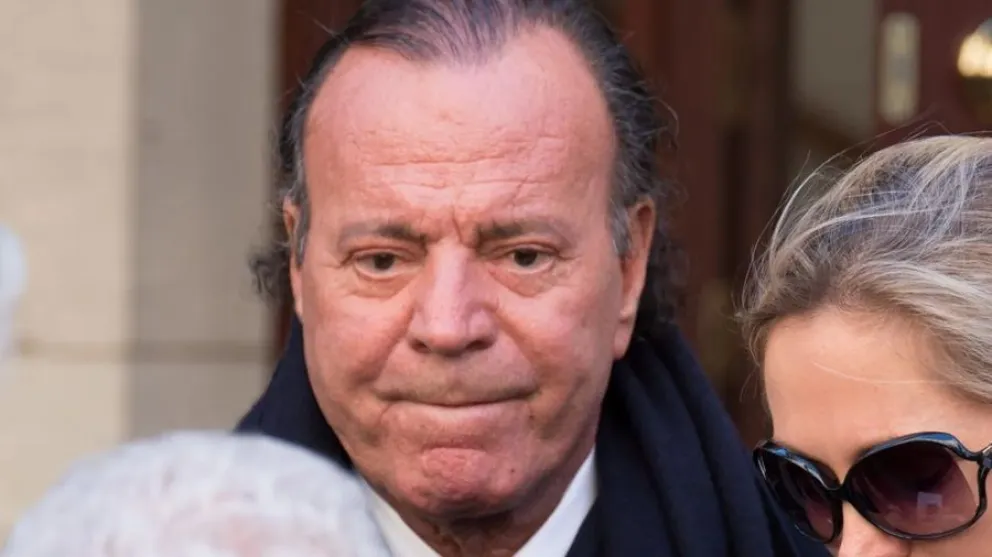 Julio Iglesias - denuncia
