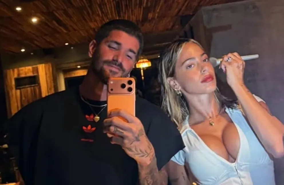 Tini Stoessel - Rodrigo de Paul