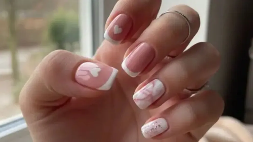 Modelo seis de Nail Art para San Valent&iacute;n
