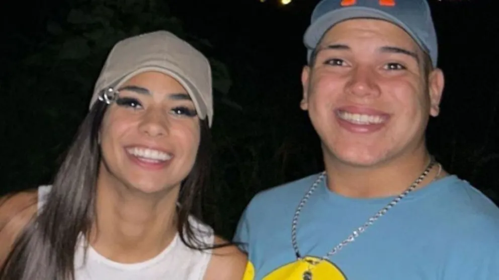 Thiago Medina mostr&oacute; sus cicatrices en un en vivo