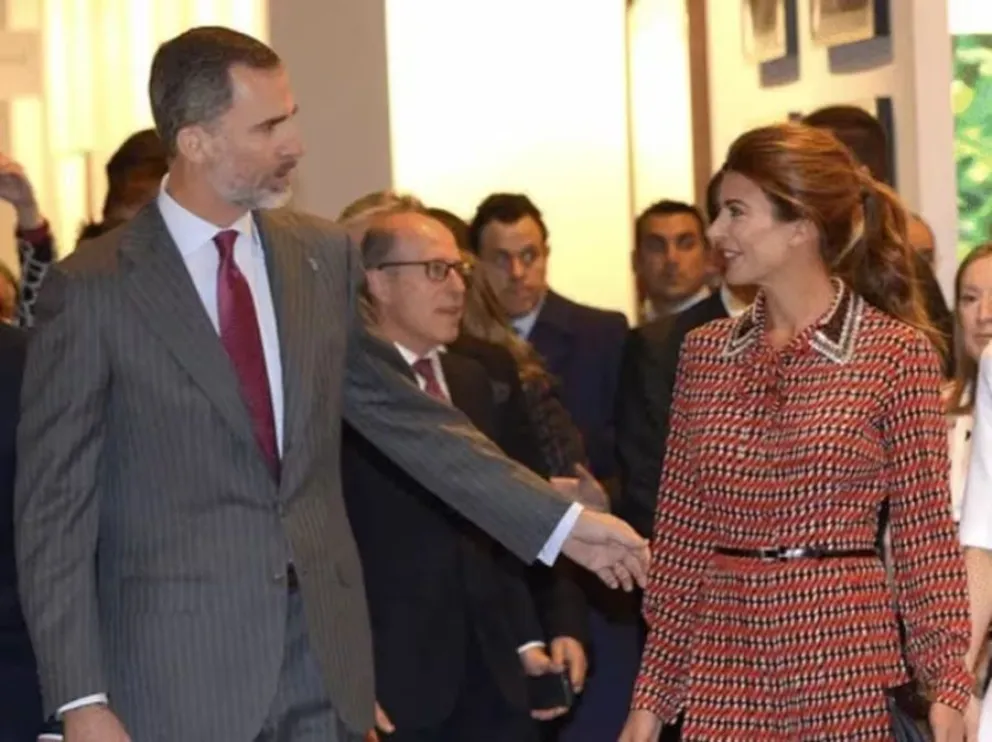 Juliana Awada rompi&oacute; el silencio sobre los rumores de un acercamiento al rey Felipe VI