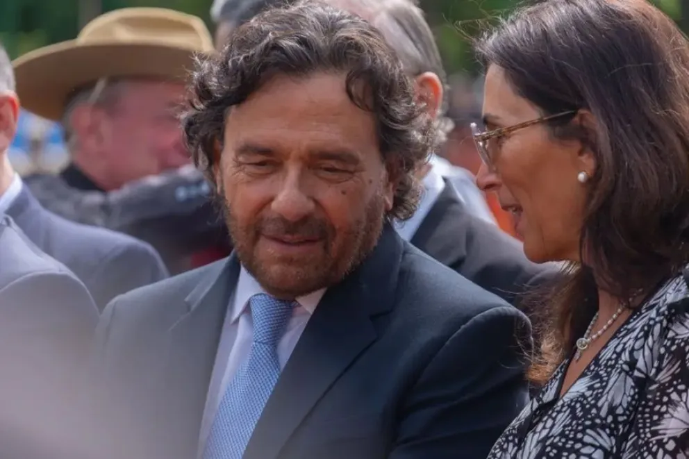 Gustavo Sáenz llamó a la unidad a los legisladores opositores