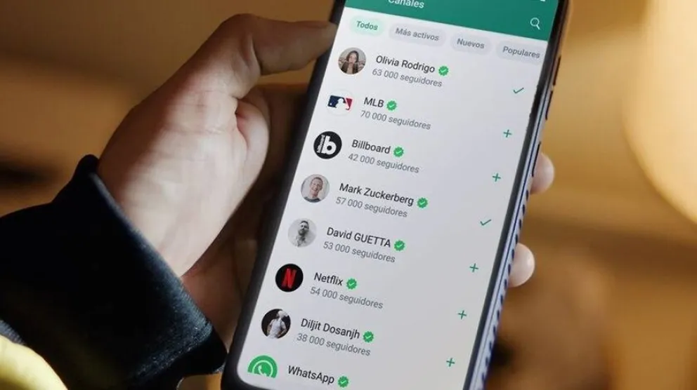 WhatsApp lanz&oacute; el "Modo Spoiler" para los chats de grupos