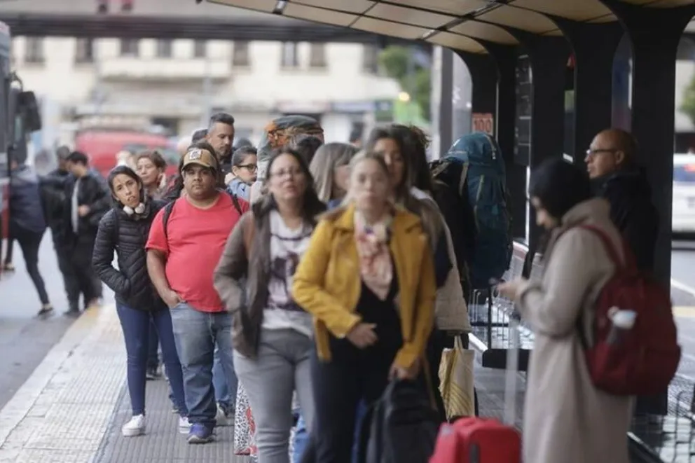 Crisis de transporte en Tartagal y empresa dudosa para arreglarla