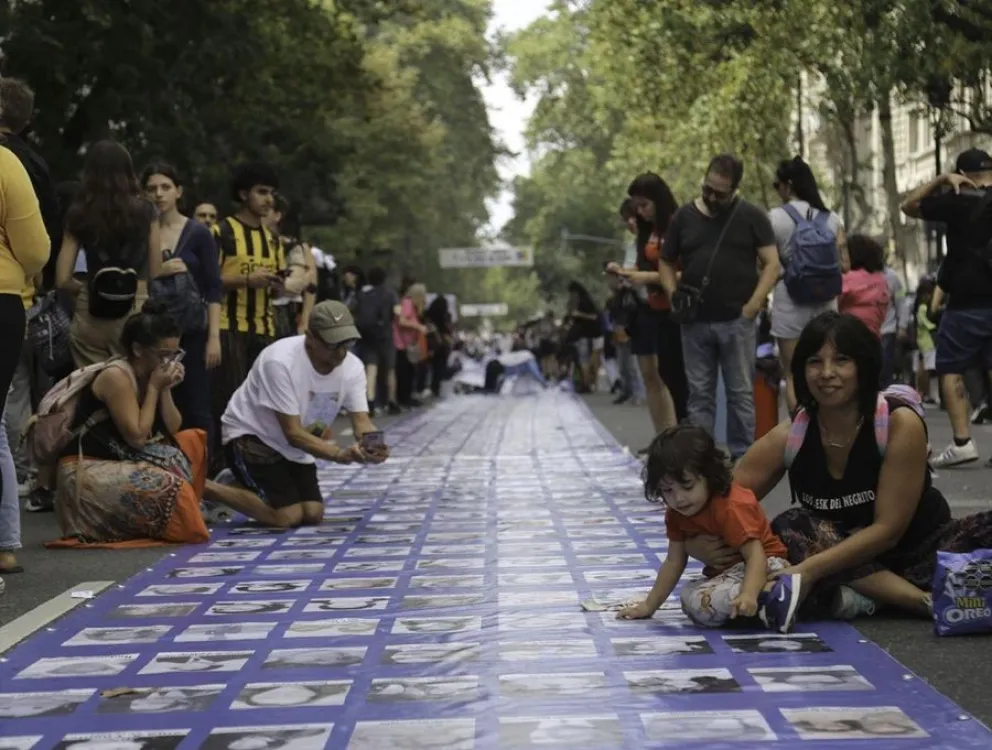 Incidente en Plaza 9 de Julio durante marcha de la memoria