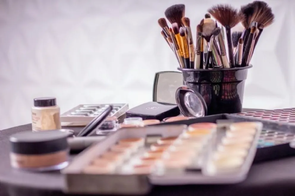 Maquillaje natural para oto&ntilde;o-invierno