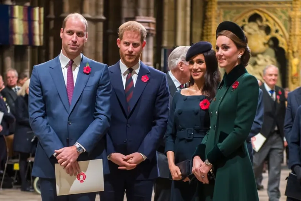 Pr&iacute;ncipe Guillermo y Kate Middleton tienen una lista negra de personas para mantenerlas lejos