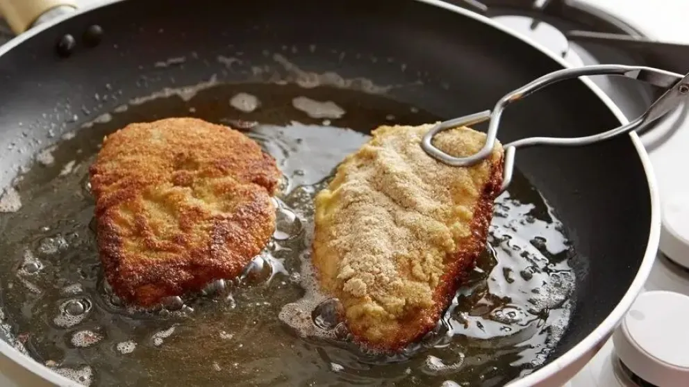 C&oacute;mo hacer milanesas sin ensuciarte y hacer un desastre en la cocina